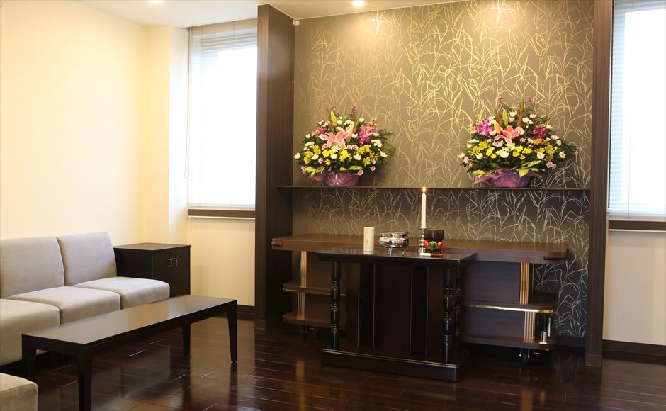 孝輝殿長安殿　八日町会館(旧江刺長安殿）