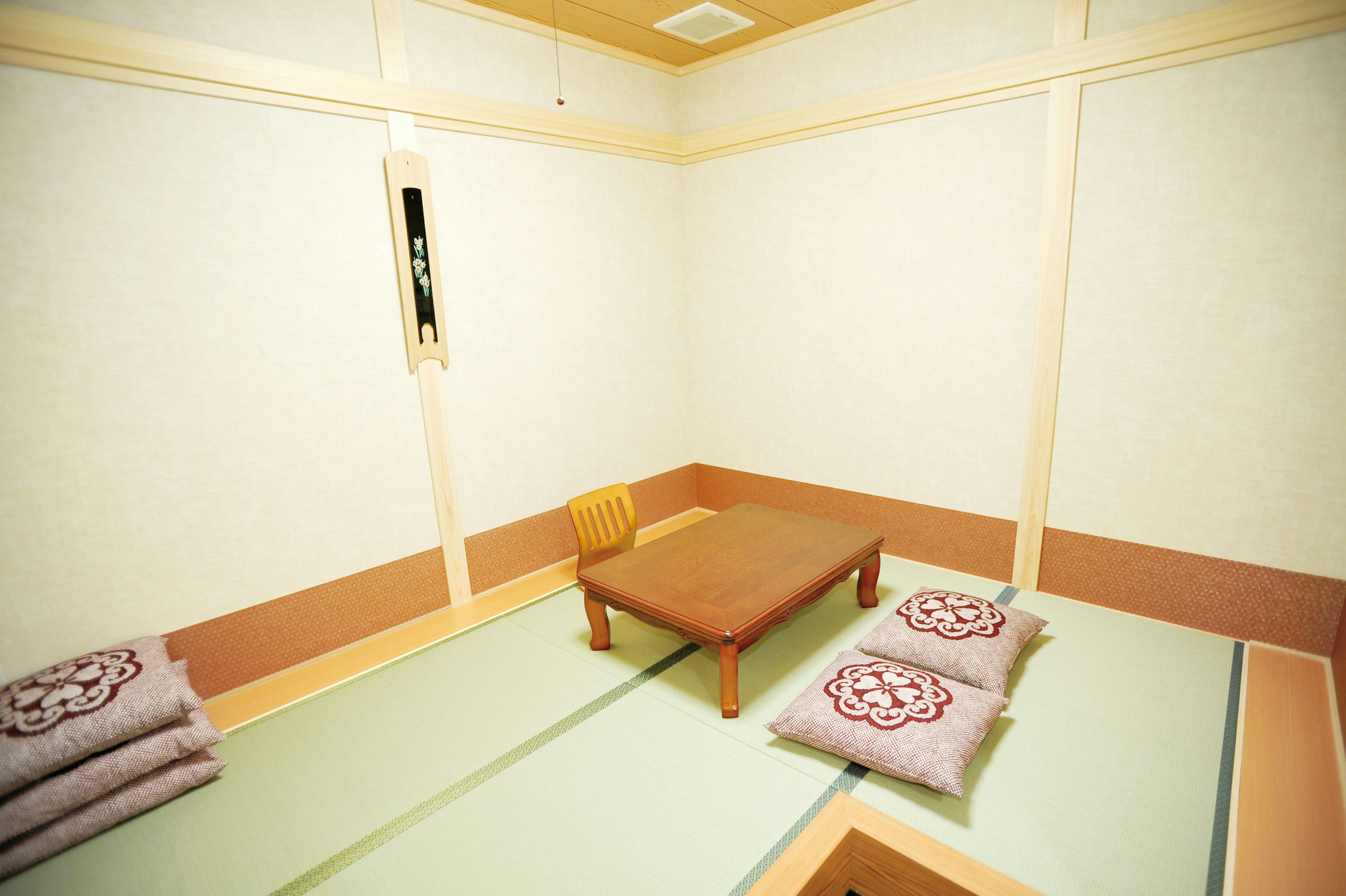 メイプルホール石切