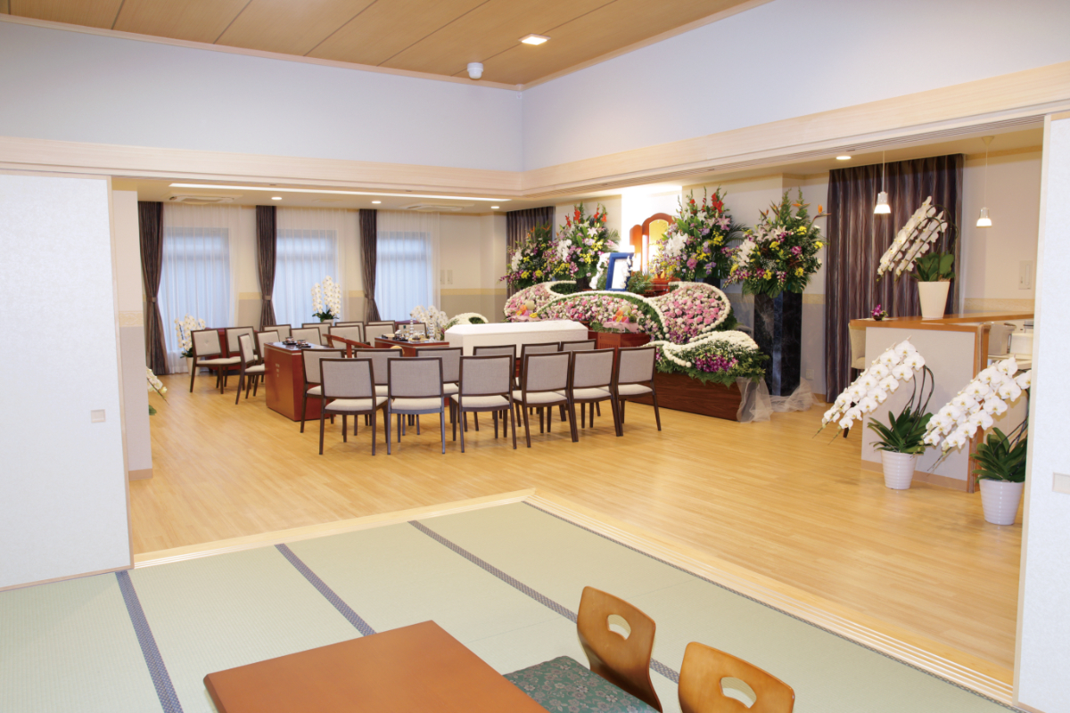 メイプルホール高井田