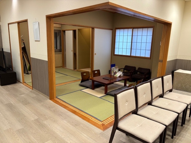 メイプルホール交野