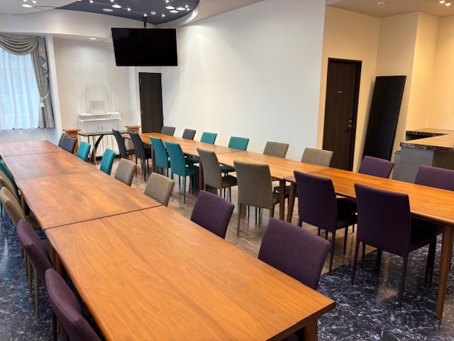 メイプルホール交野