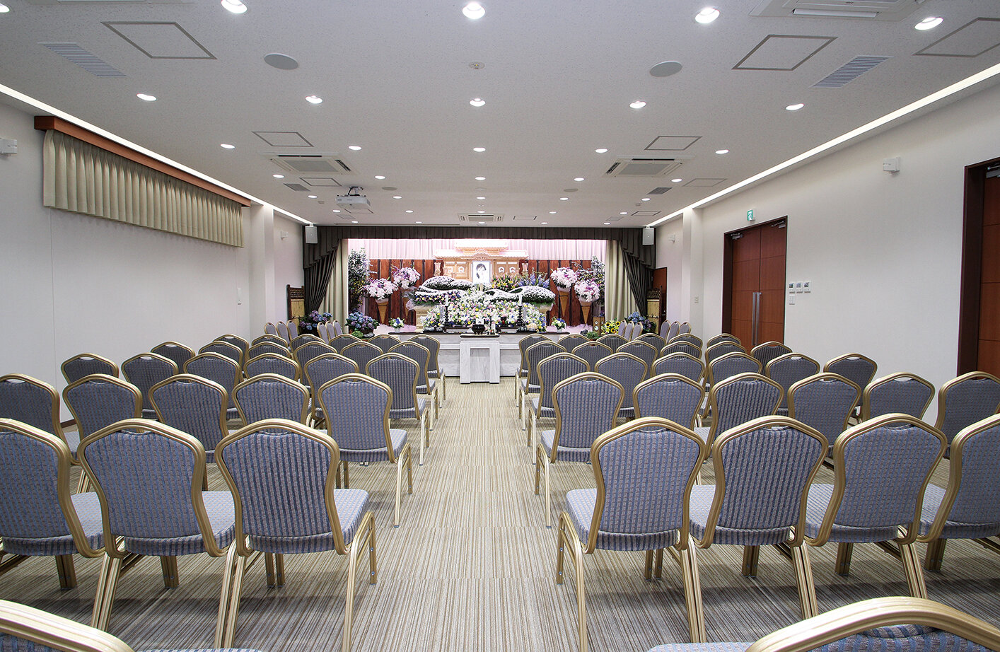 鶴ヶ島駅前メモリードホール