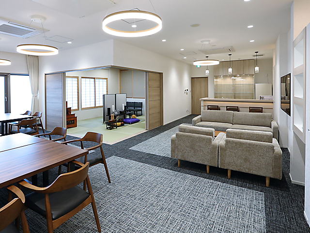 シティホール能代