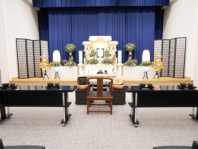 シティホール久居西