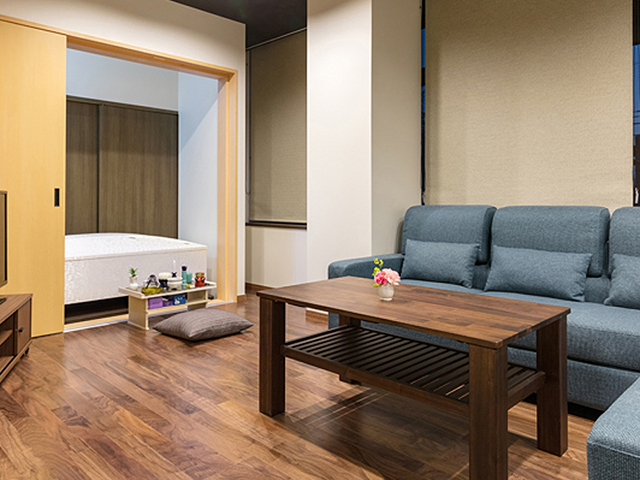 ユアホール蛍池