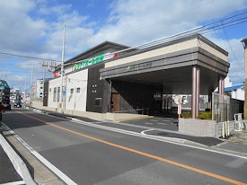 シティホール衣摺