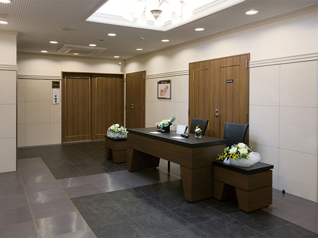 東生駒駅前ホール