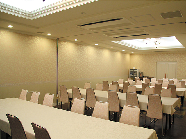 シティホールこどの