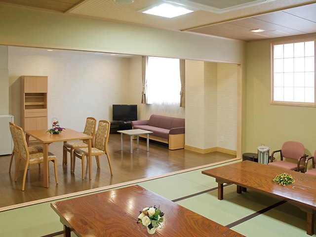 高田市駅前ホール