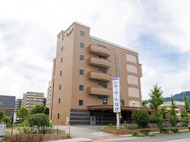 シティホールなだ