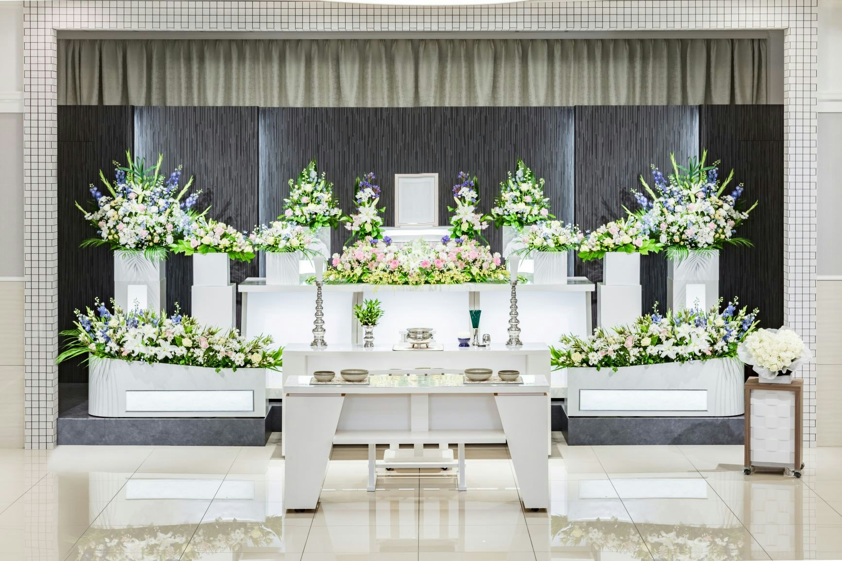 ユアホール日生中央