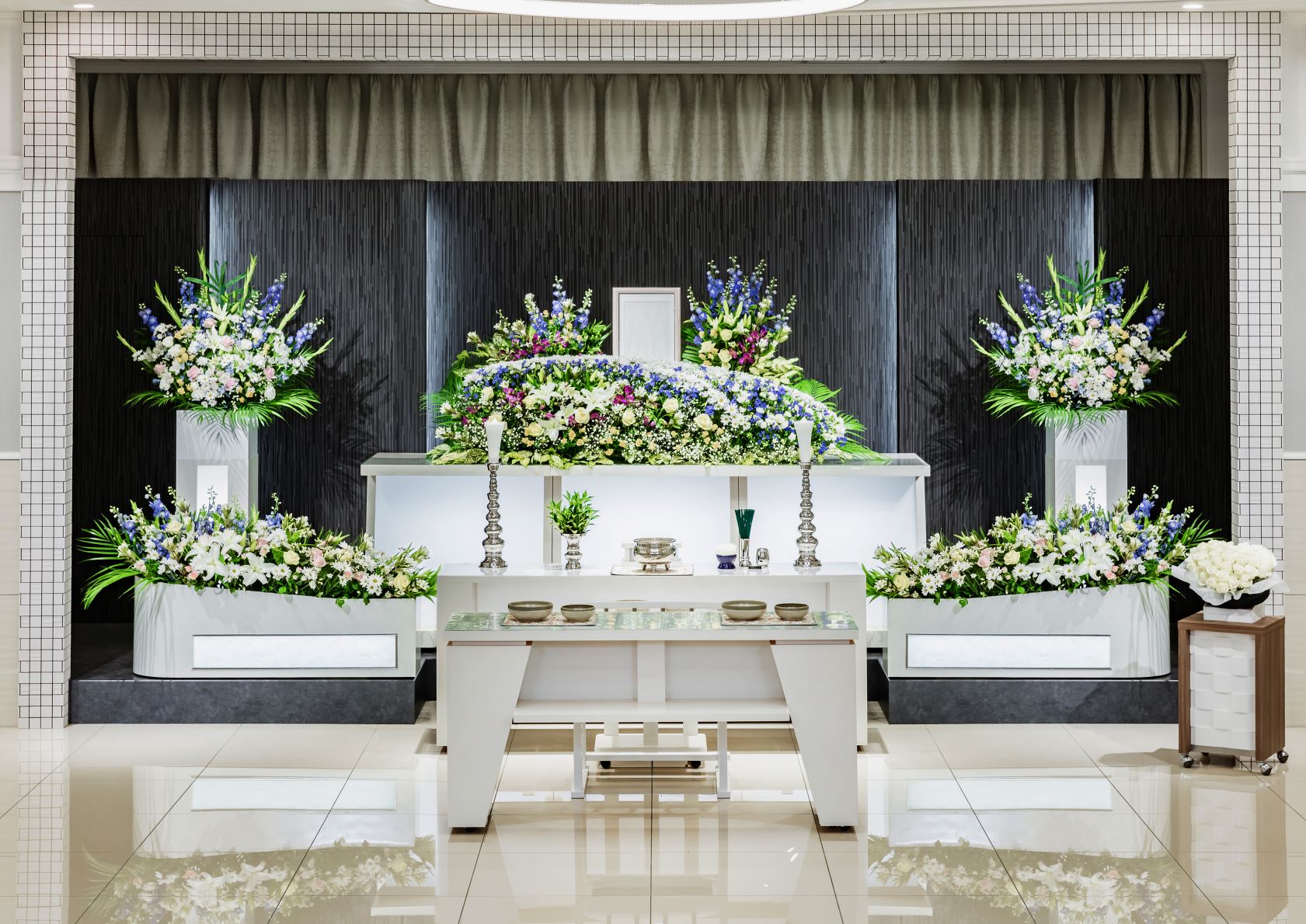 ユアホール日生中央