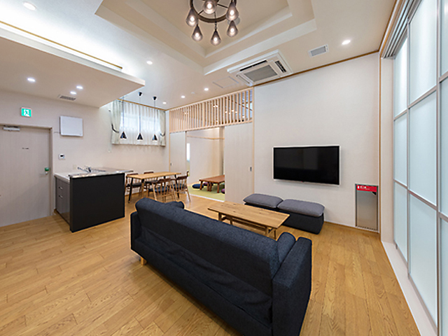 ユアホール日生中央