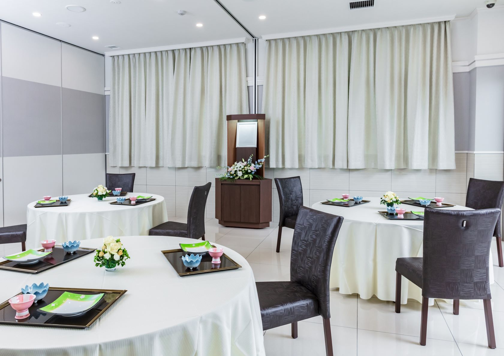 ユアホール日生中央