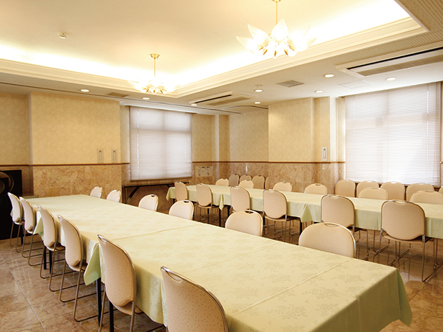 シティホール小郡