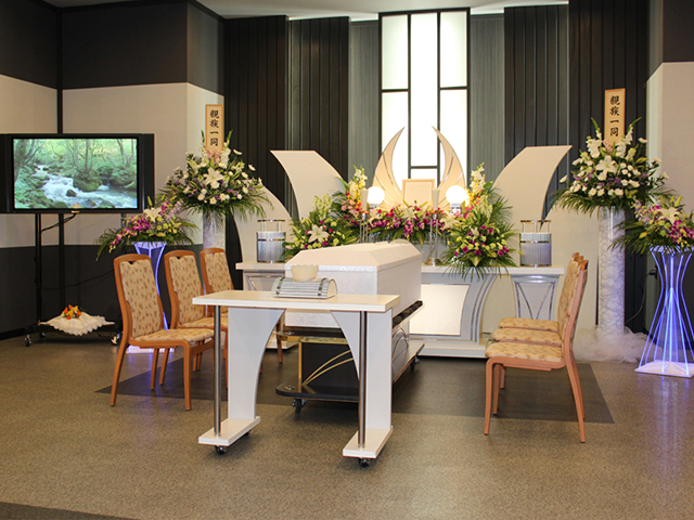 家族葬専用式場はないろ明石店