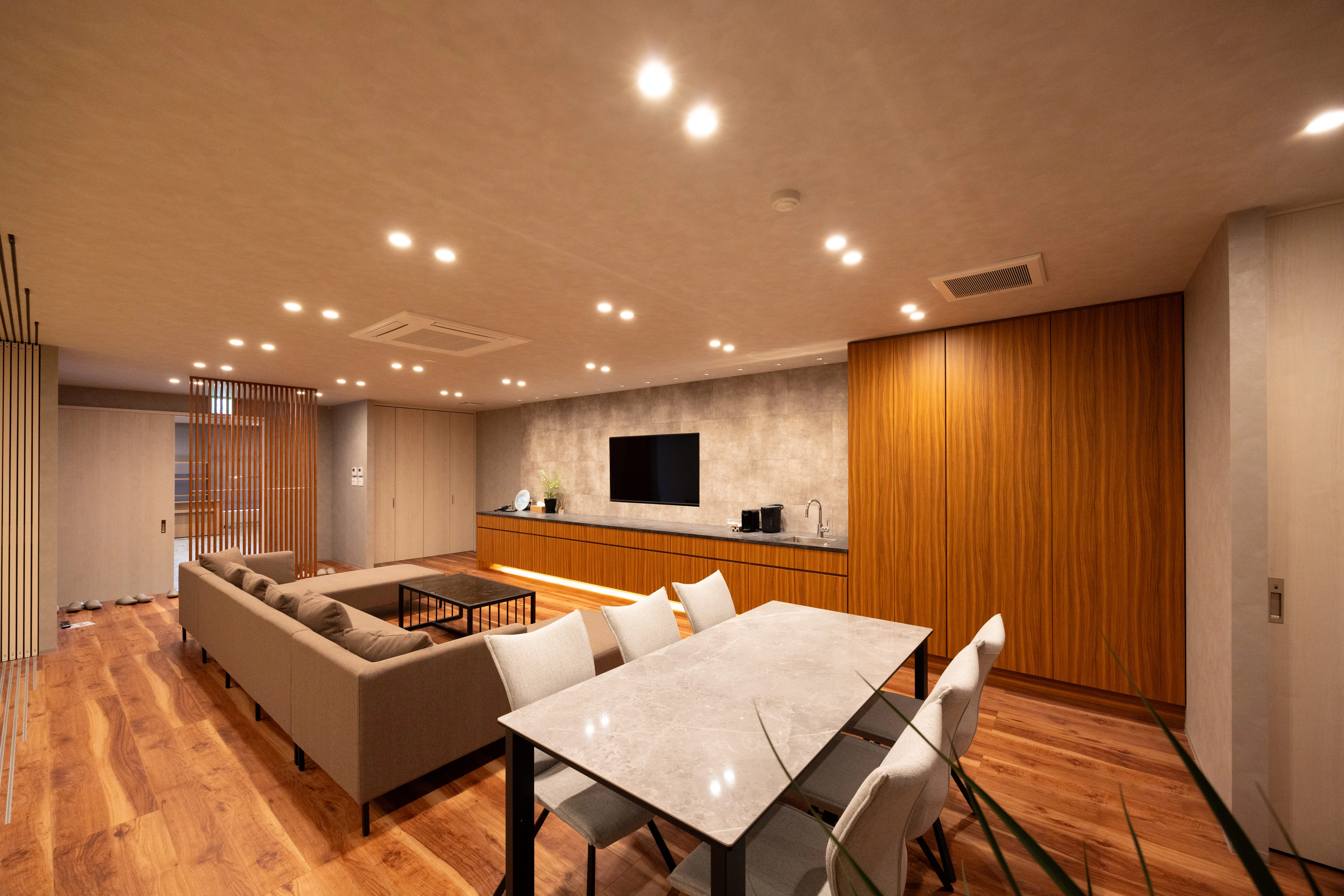 メモリードホール山本