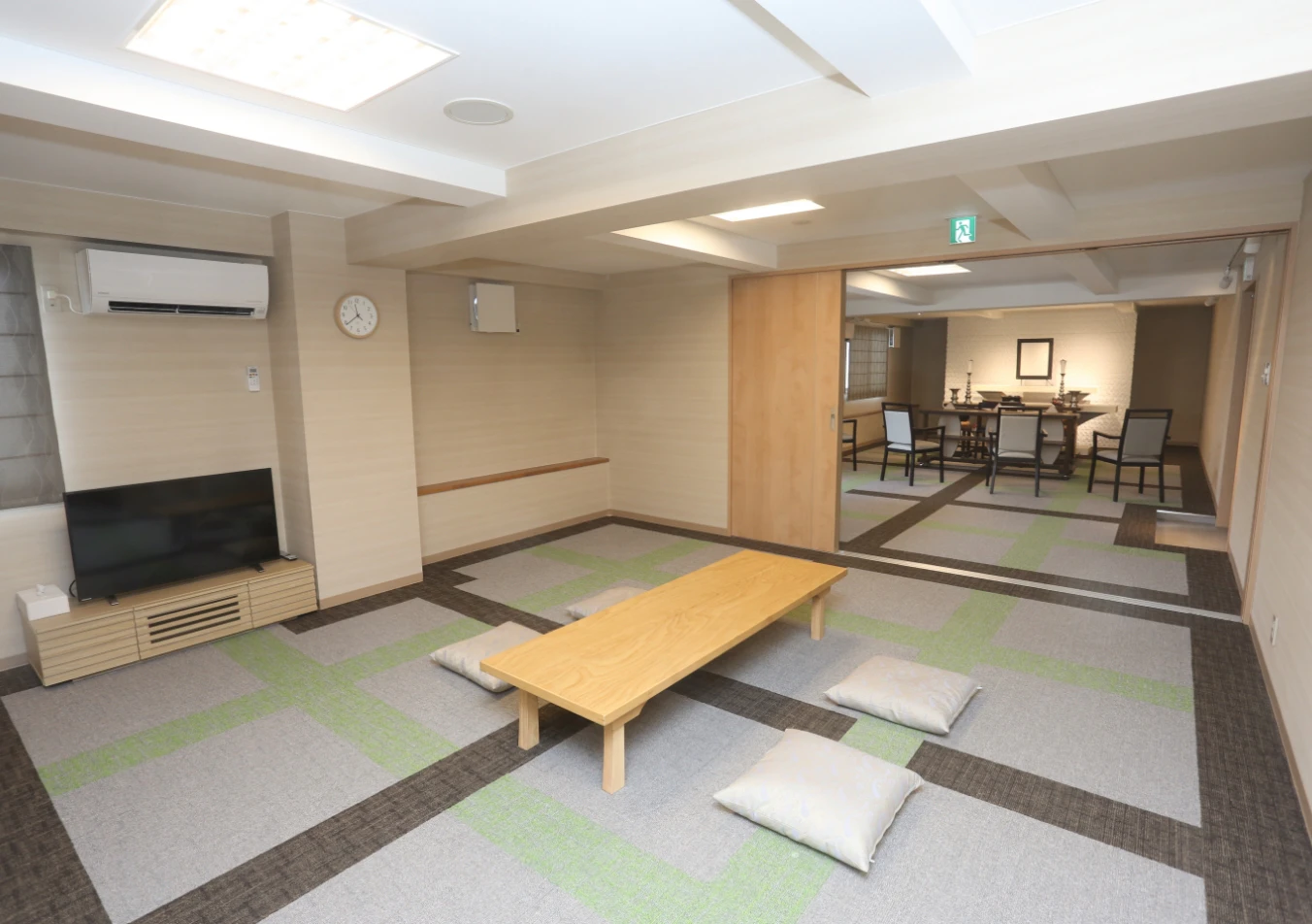 松山インター会館