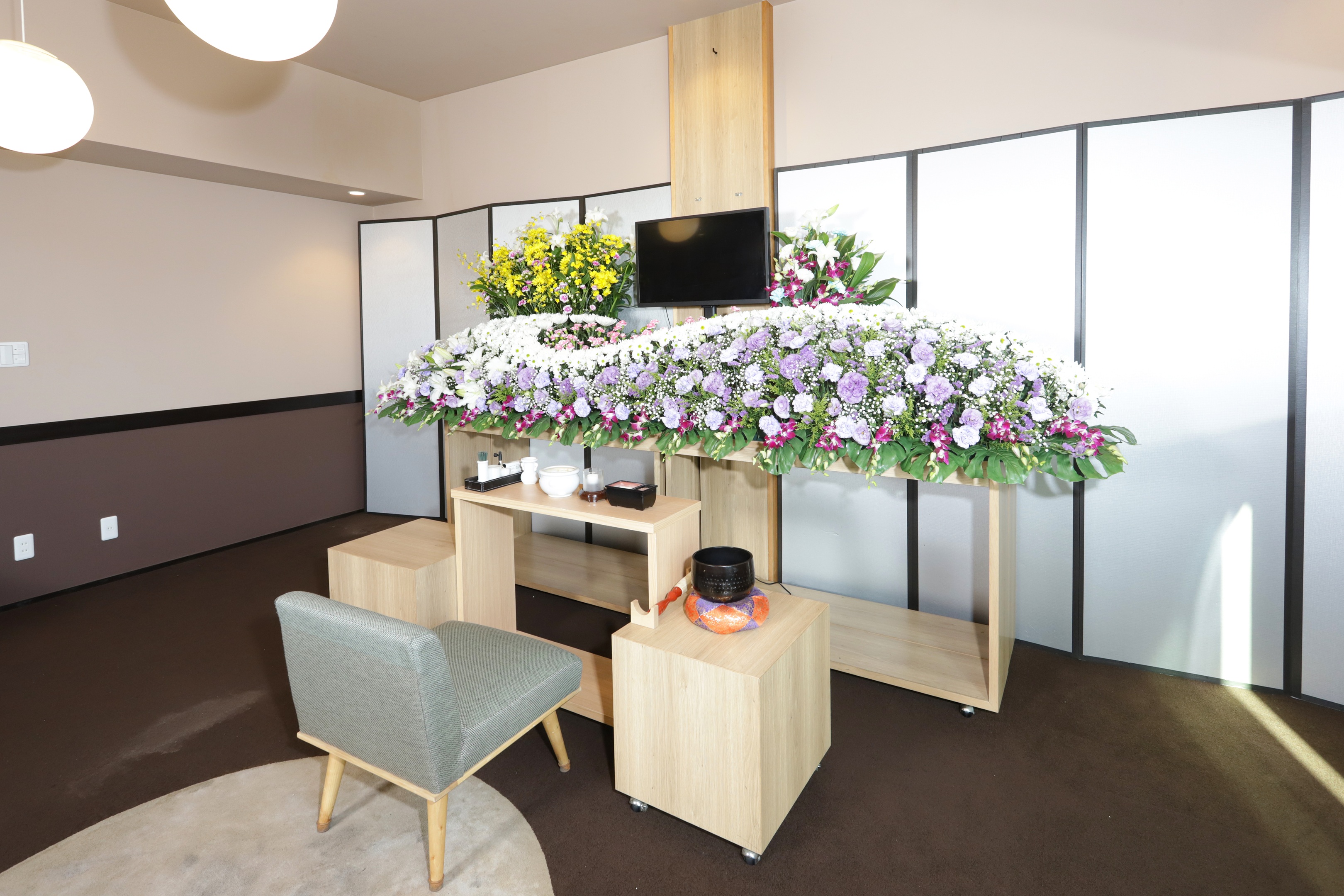 ファミマール 東大阪ホール