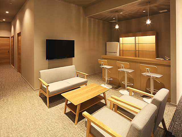 シティホール清水