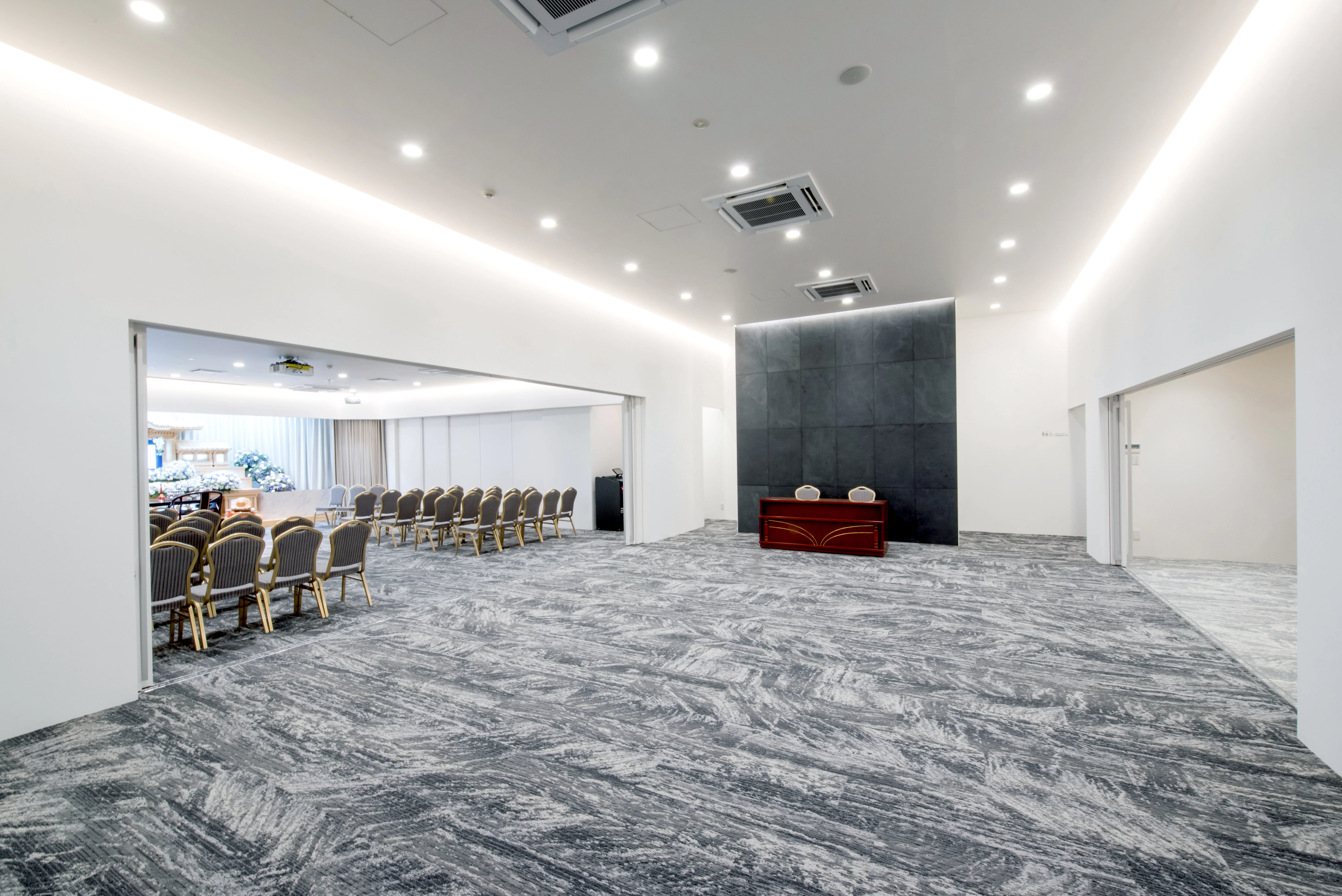 多摩永山メモリードホール