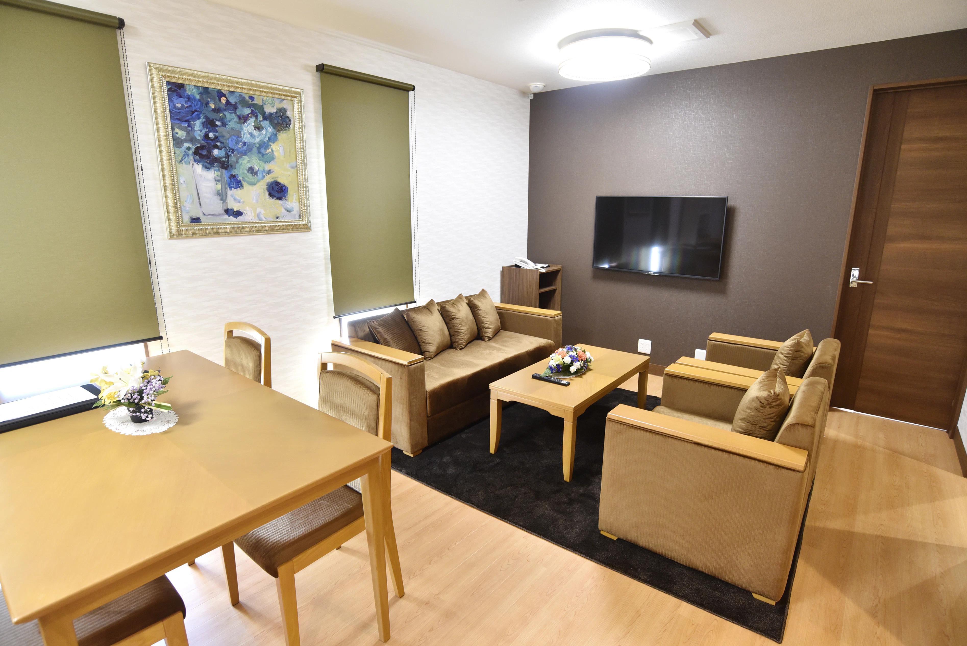 メモリード吉岡会館