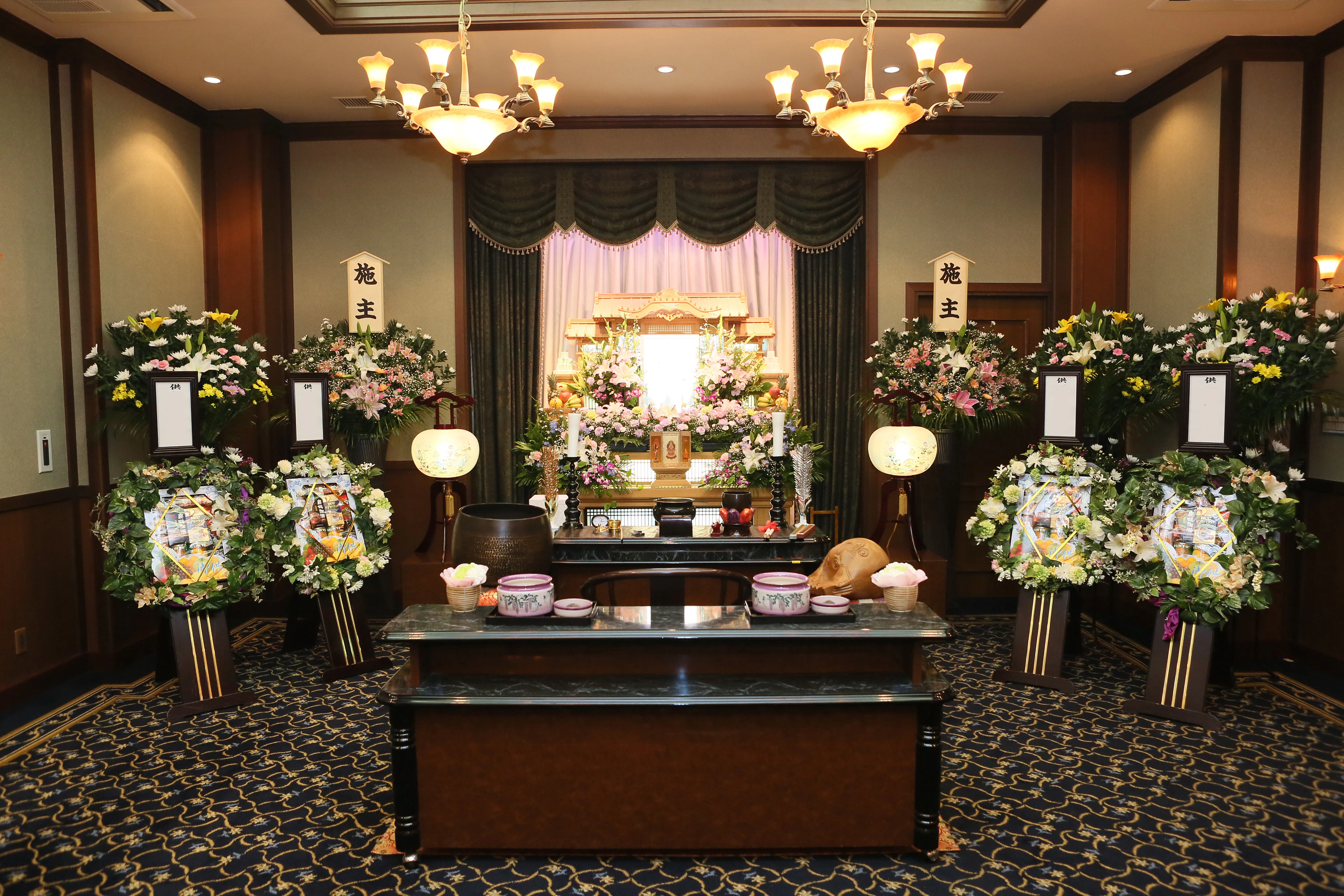 藤岡メモリードホール