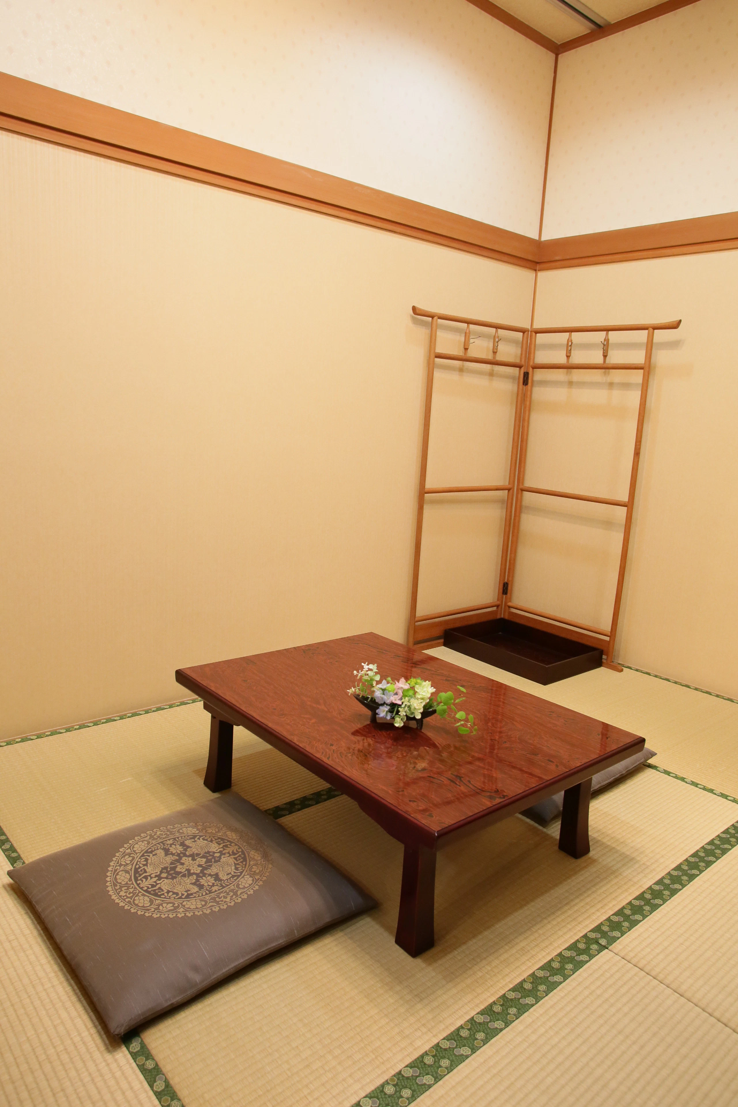 伊勢崎メモリードホール