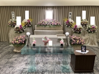 多摩永山メモリードホールの施行例