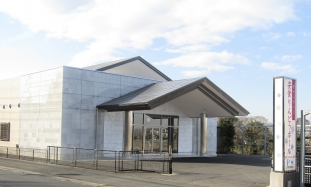 「安食りんどうホール」「印西斎場」「八富成田斎場」でのご葬儀はお任せください