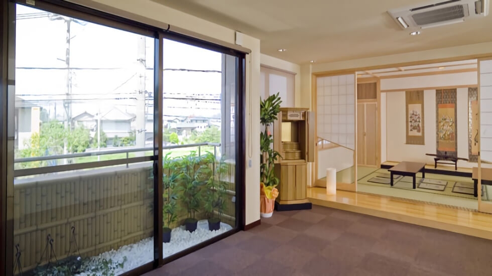 株式会社森山仏商