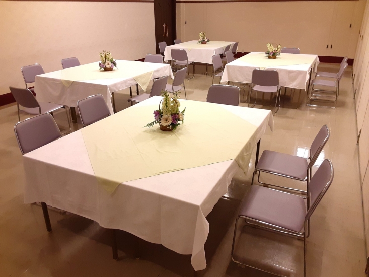 アザレア・ホール