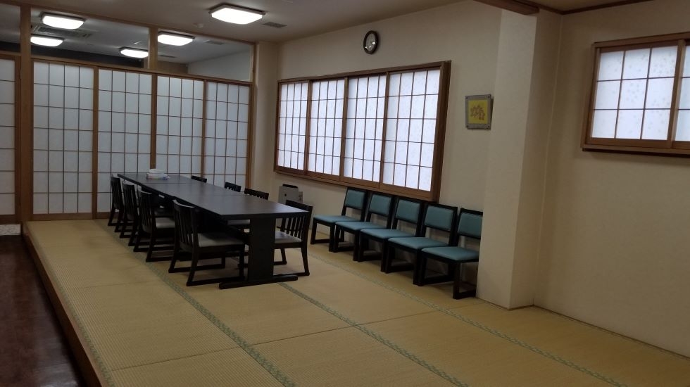 市民ホールグループ