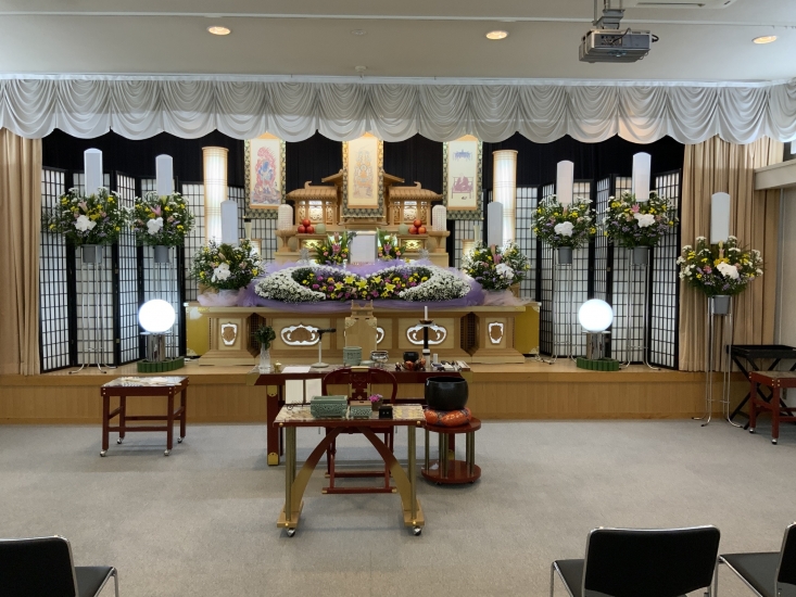 家族葬の花水木