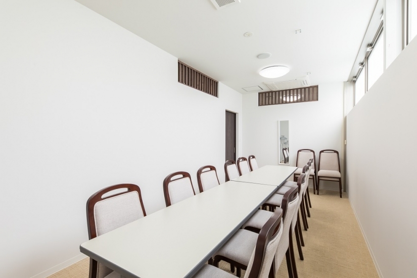 逗子駅前ホール