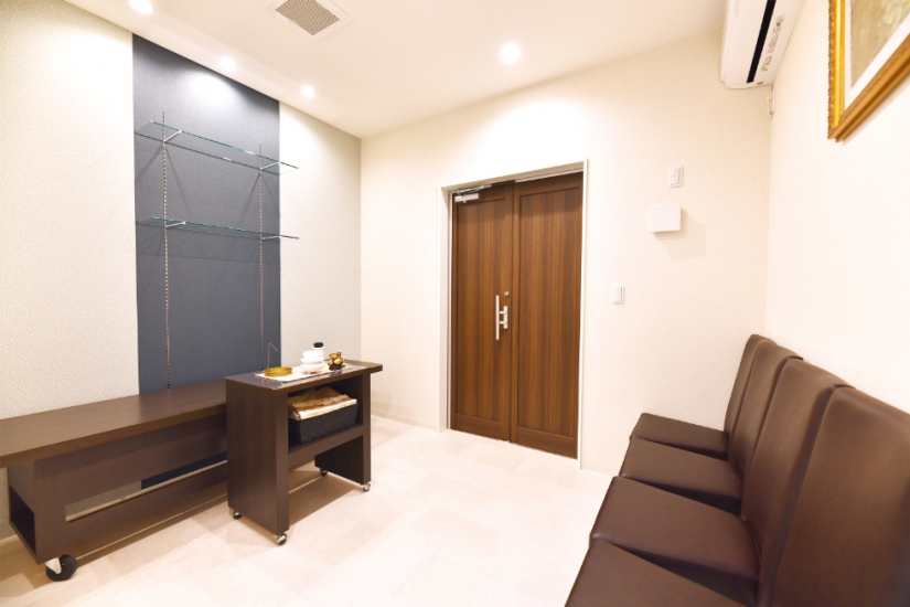 小さな森の家 柏豊上