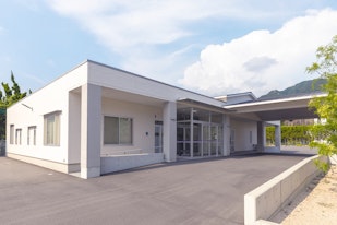 シティ・ホール仁方