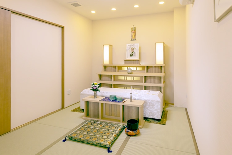 シティ・ホール仁方