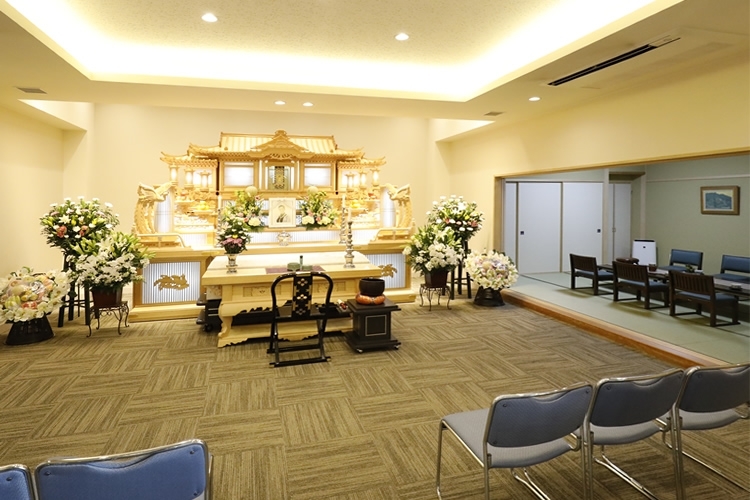 家族葬ホール呉本通