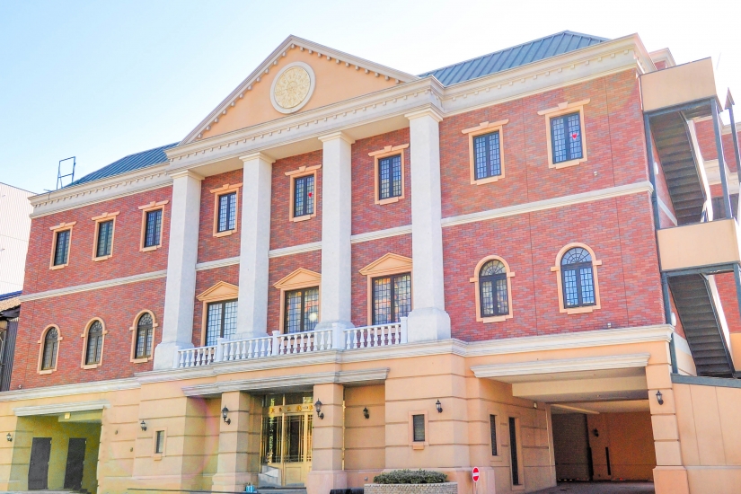 稲荷メモリードホール