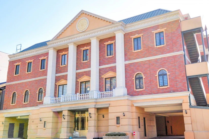 稲荷メモリードホール