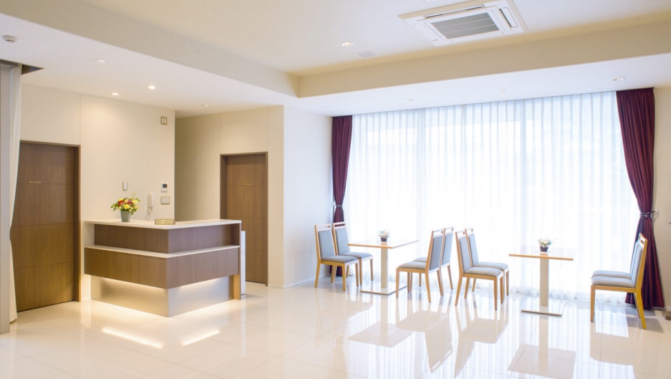 鶴瀬駅前メモリードホール