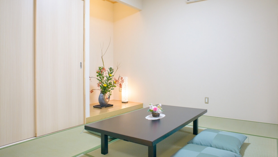 鶴瀬駅前メモリードホール