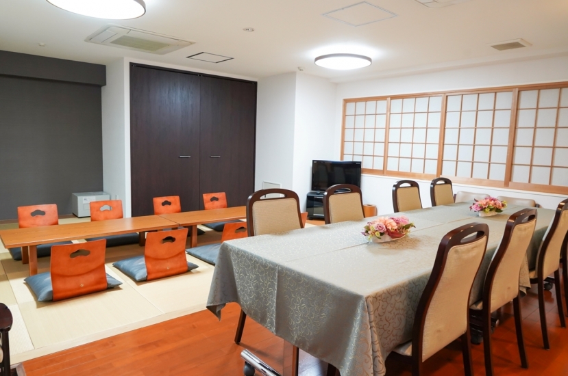 家族葬会館もくれん