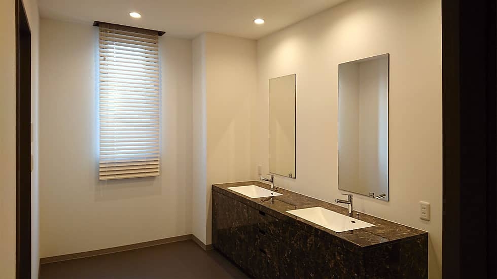 日本祭典寝屋川会館 株式会社テンショウ