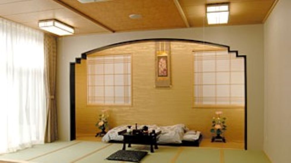 ロイヤルホール伊賀