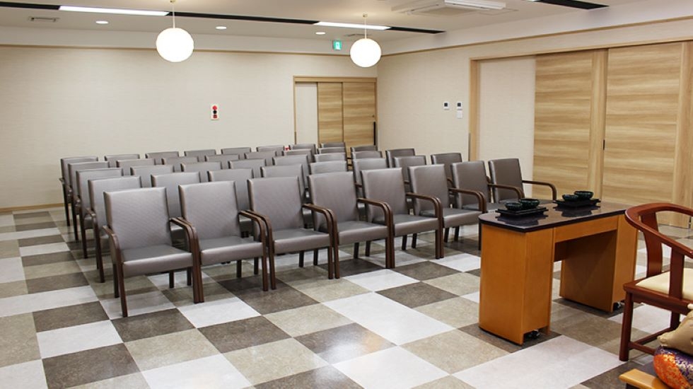 家族葬会館ことうら