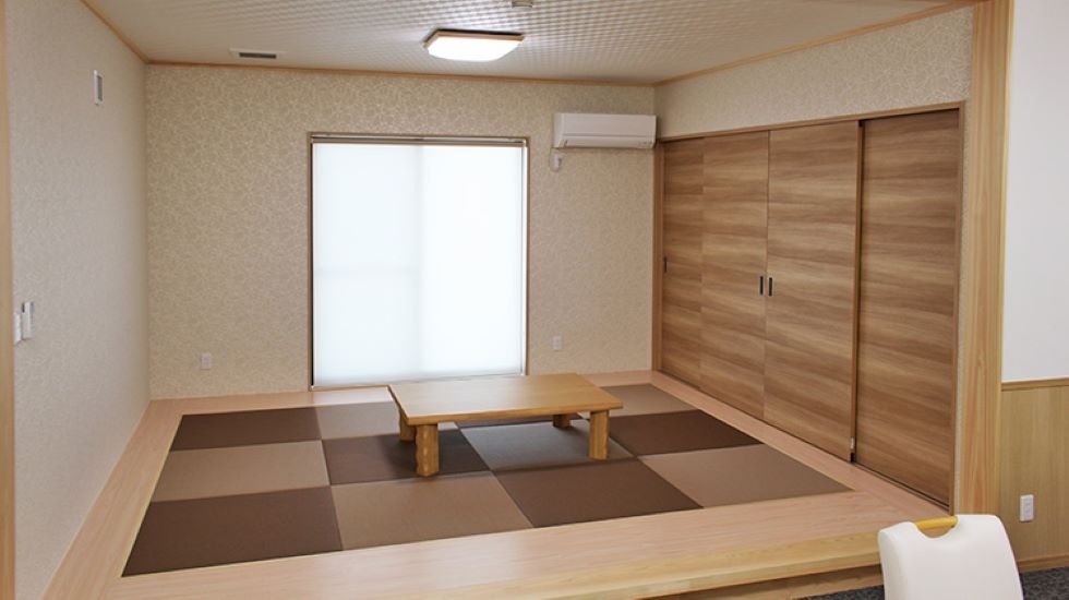 家族葬会館ことうら