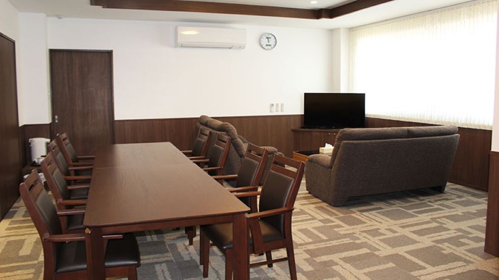 シティホールやず