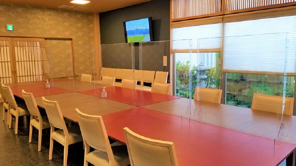 高柳西口ホール